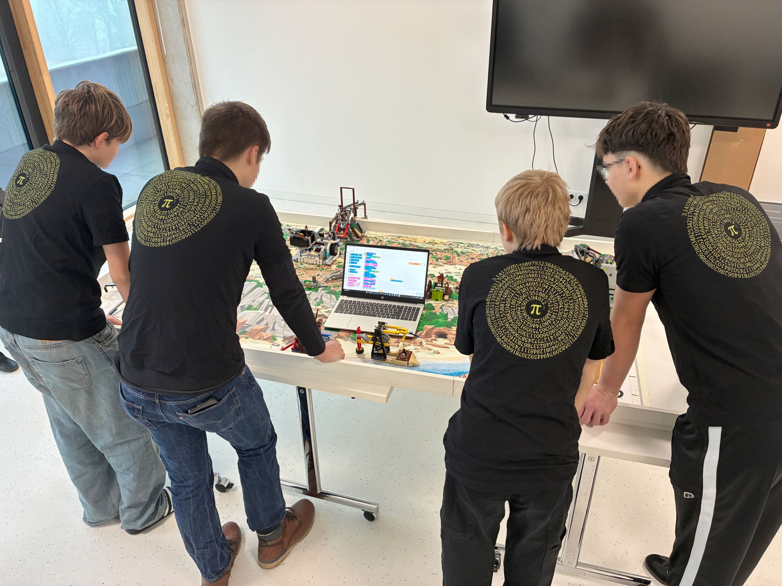 π-Bots robotics team in Bayreuth
